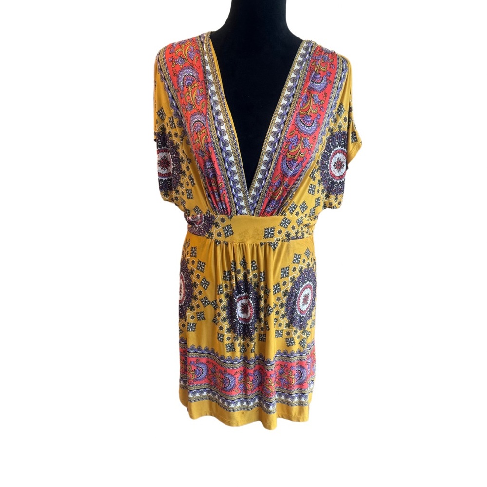 Twenty One Women’s Short Sleeve V Neck Yellow Boho Mini Dress Size Large